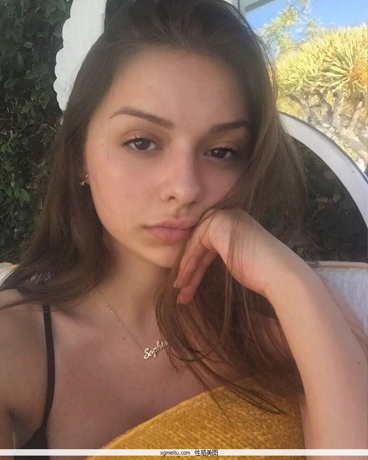 Sophie Mudd ĳ޵ͼƬ